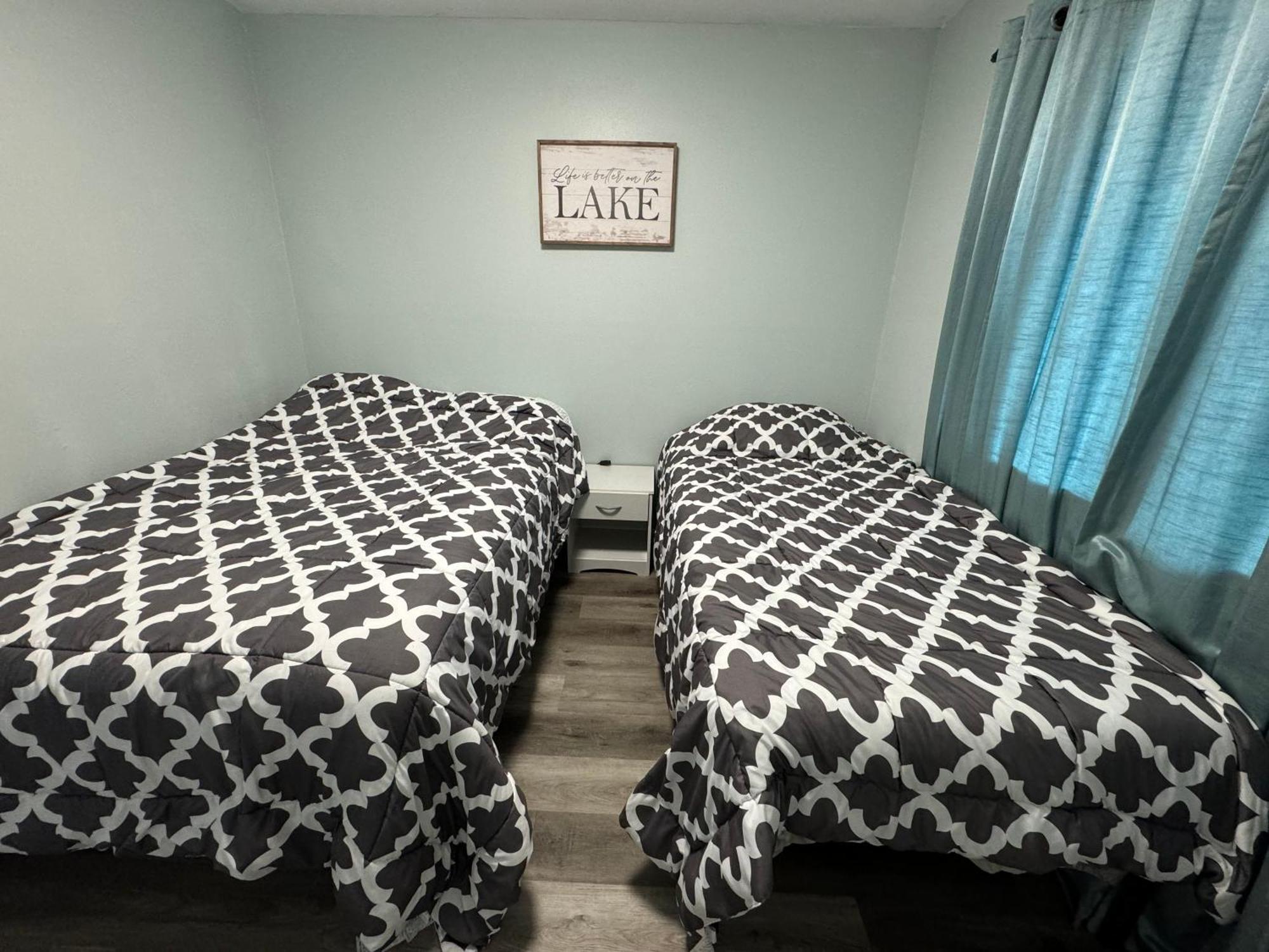 Lakefront Condo With A View Osage Beach Εξωτερικό φωτογραφία